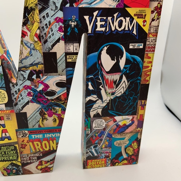 Marvel Comics Letter M Wall Hanging Retro Comics Wooden Wall Decor - Picture 6 of 16